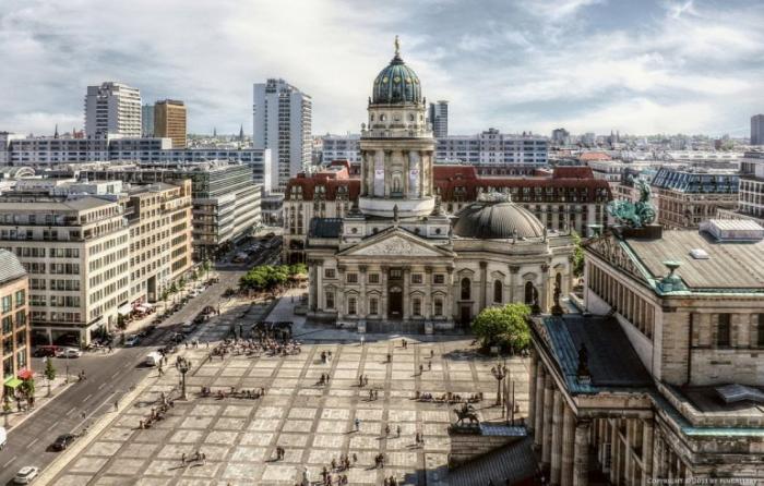 Выдающиеся памятники Берлина (11 фото)