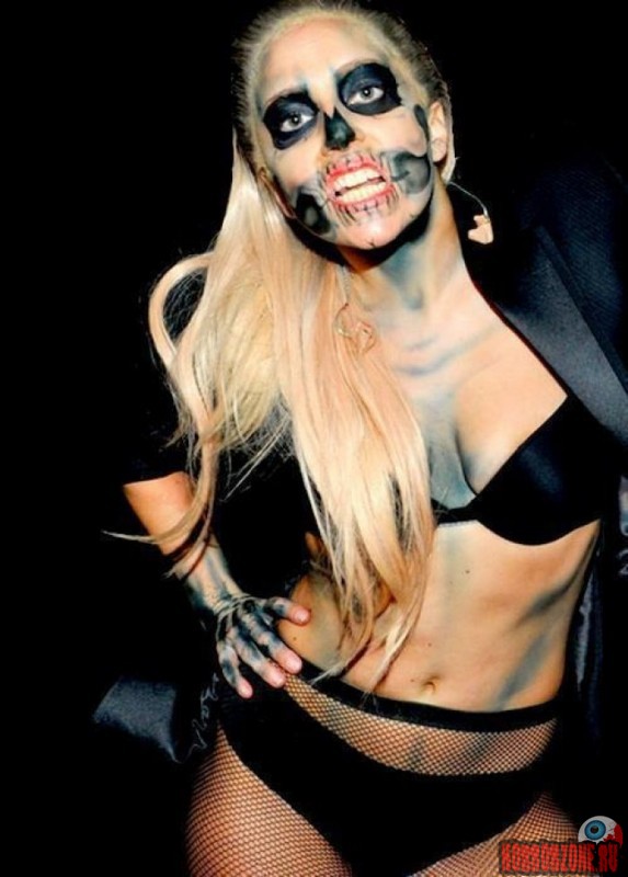 Шокирующие образы Леди Гага (30 фото)