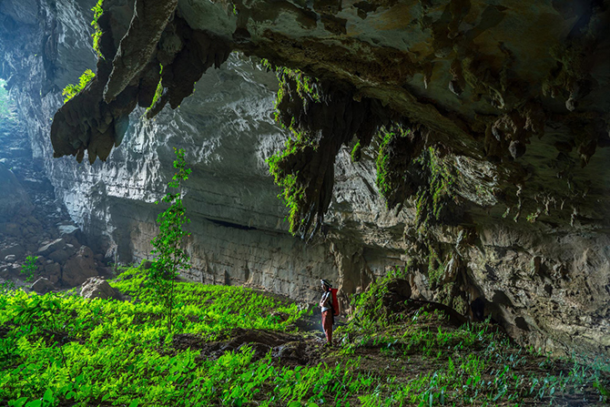Путешествие по пещере Tham Khoun в Лаосе (20 фото)