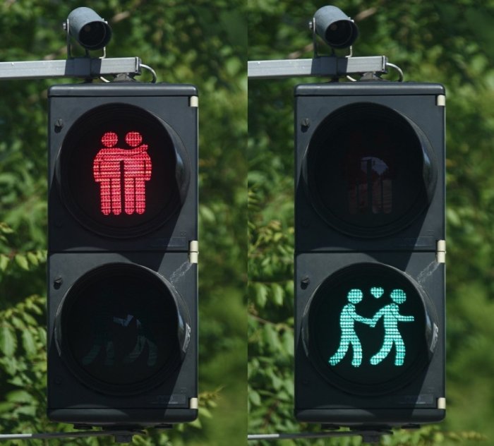 «Нетрадиционные» светофоры в Вене (4 фото)