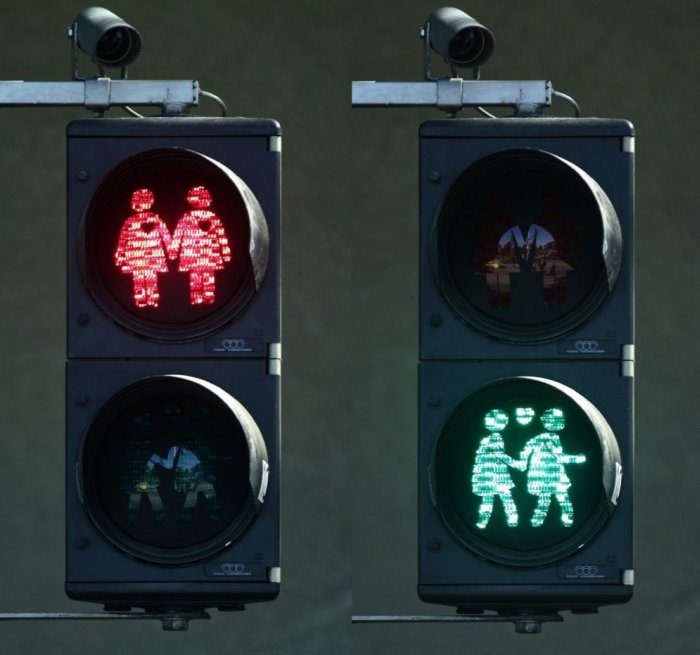 «Нетрадиционные» светофоры в Вене (4 фото)
