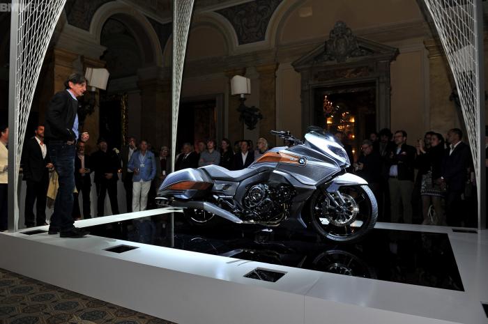 BMW Motorrad показал концепт мотоцикла Concept 101 (26 фото)