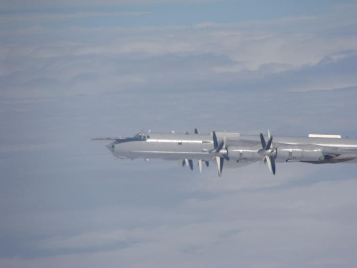 Ту-142 вылет на боевую службу (6 фото)