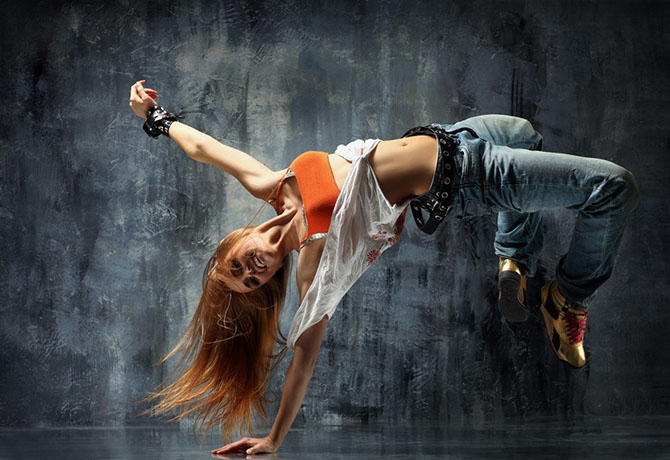 Красота танцев в фотографиях Александра Яковлева (27 фото)