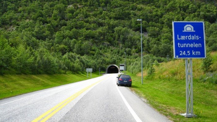 Лердальский туннель – самый длинный в мире автомобильный туннель (6 фото)