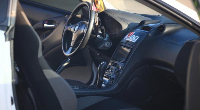 Опыт владения Toyota Celica T230: любовь с первого взгляда (8 фото)