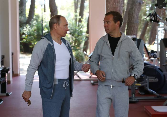 Владимир Путин и Дмитрий Медведев провели совместную тренировку (21 фото)