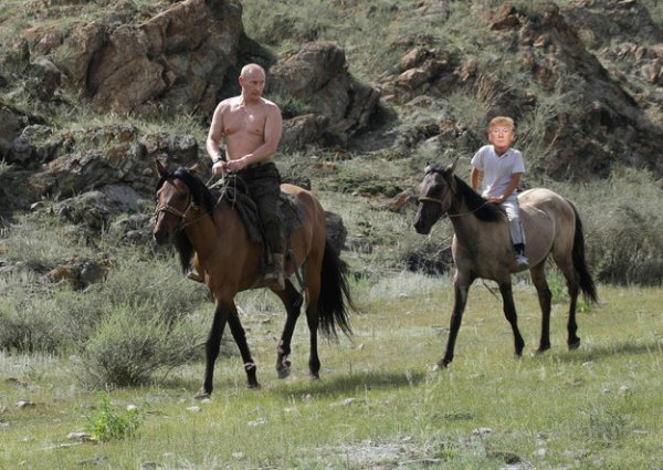 Как проводят вместе время Владимир Путин и Дональд Трамп (10 фото)