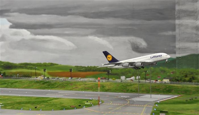 Самая большая модель аэропорта в мире (16 фото)