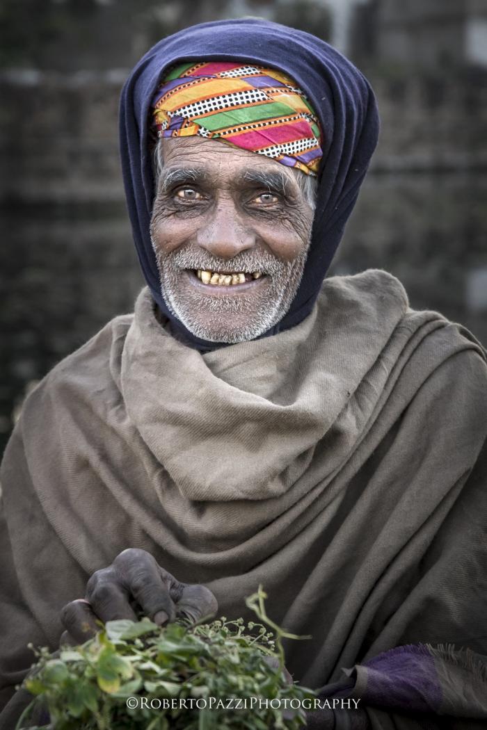 Портреты индийских нищих (20 фото)