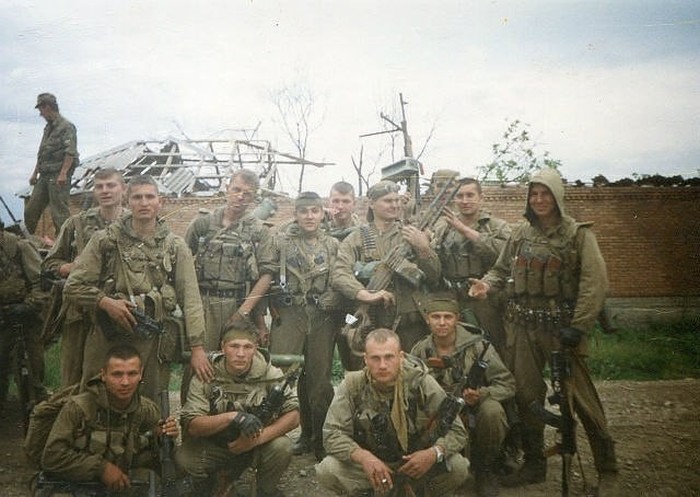  «Бешеная рота» - гроза чеченских боевиков (3 фото)