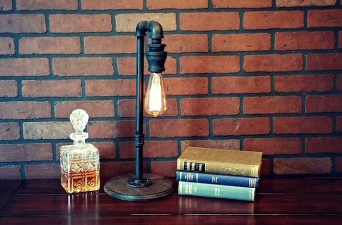 Коллекция настольных ламп в индустриальном стиле (10 фото)