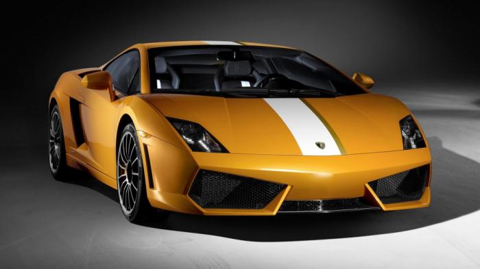 Заднеприводные суперкары Lamborghini (6 фото)