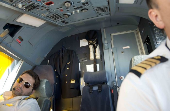 Пилоты поделились секретам, которых не знают простые пассажиры (7 фото)