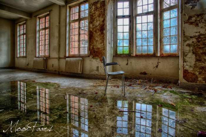 Заброшенная психиатрическая больница в Бельгии (15 фото)