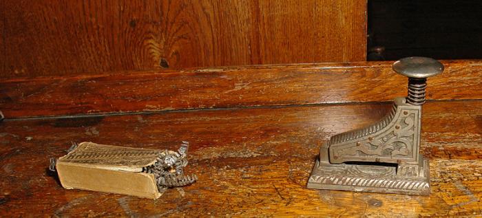 Интересные факты о дыроколе (6 фото) Интересные факты о дыроколе (6 фото)