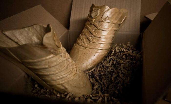 Самая неудобная в мире обувь, поражает своим внешним видом (23 фото)