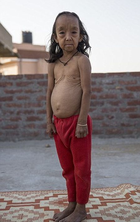 «Юные старички» из Индии (9 фото)