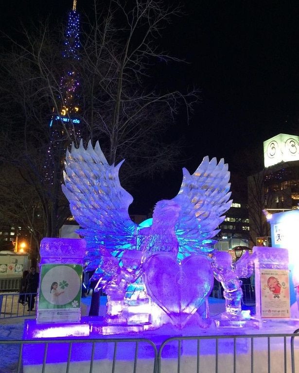 Снежный фестиваль Sapporo Snow Festival в Японии (15 фото)