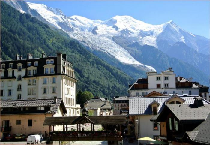 Топ лучших горнолыжных французских курортов (7 фото)