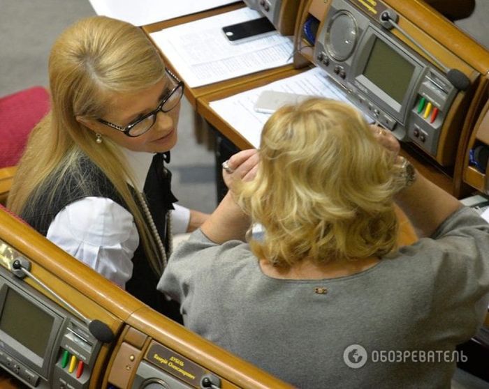 Юлия Тимошенко кардинально изменила имидж  (4 фото)