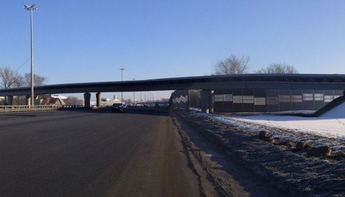 Незаконченная эстакада на Ярославском шоссе (4 фото)