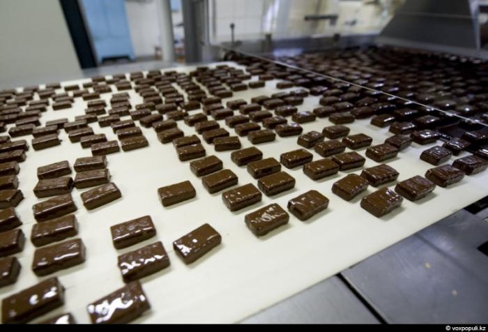 Как делают шоколадные конфеты (34 фото)