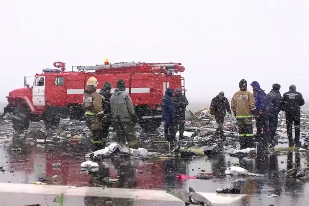 Катастрофа Boeing 737 под Ростовом-на-Дону (9 фото)