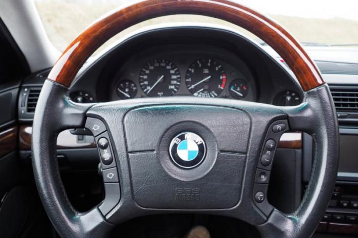  BMW 7-  E38   (20 )