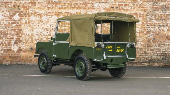 Land Rover    Defender  1948  (6 )