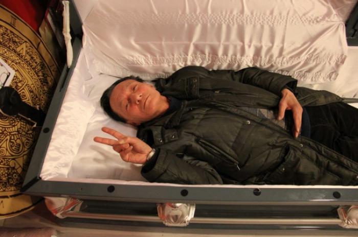 Китайское развлечение 4D симулятор смерти (5 фото)