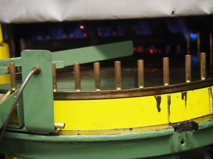 Производство патронов на заводе компании Remington (29 фото)
