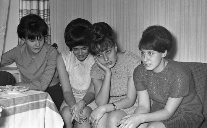 Советская студенческая вечеринка 1967 года (30 фото)