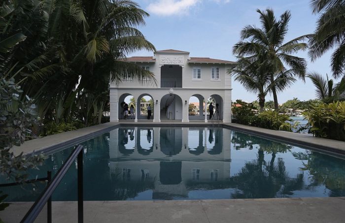 В Майами продается бывшая вилла знаменитого гангстера Аль Капоне (8 фото)