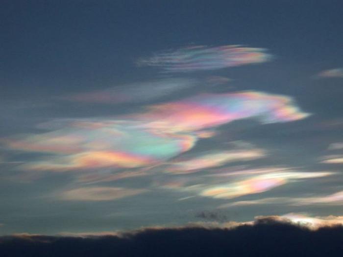Разрушительная красота: Перламутровые облака (12 фото)
