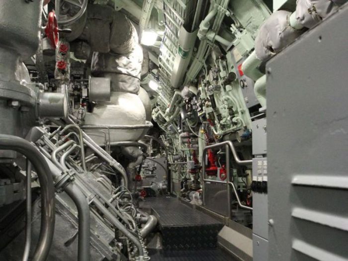 Атомная подводная лодка «Редутабль», ставшая музеем (32 фото)