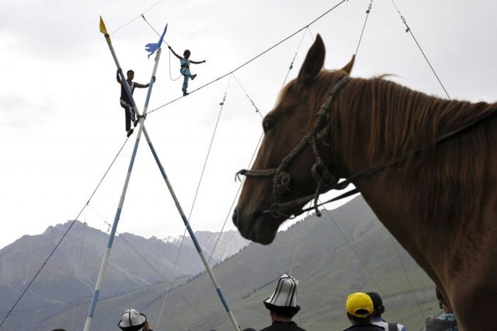 Церемония открытия Всемирных игр кочевников в Кыргызстане (30 фото)