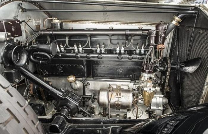 Rolls-Royce Phantom I,       (15 )