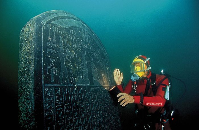  Древнейшие египетские артефакты более 1200 лет пролежали под водой (16 фото)