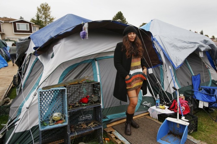 Палаточный городок американских бездомных (35 фото)