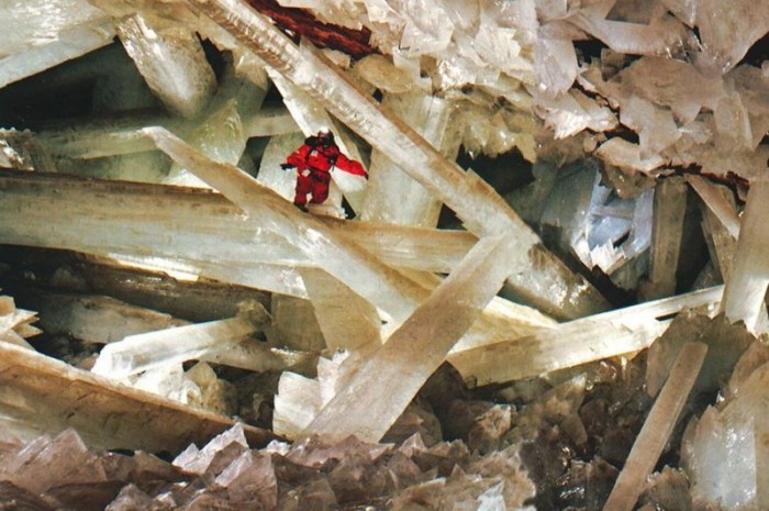 Удивительная мексиканская пещера кристаллов  (16 фото)