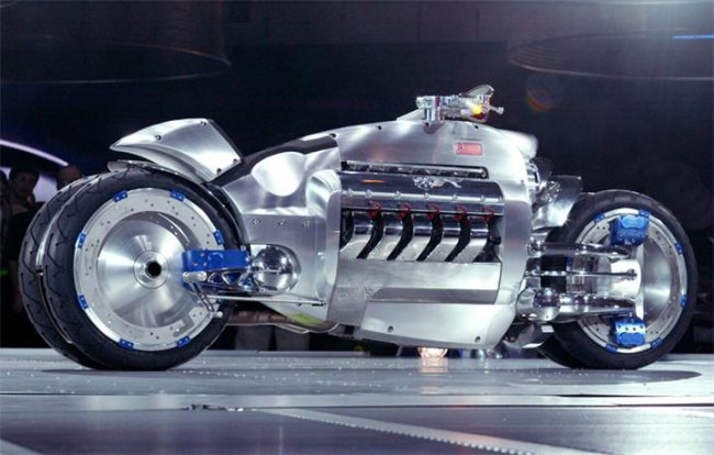 Самые уникальные мотоциклы в мире (19 фото)