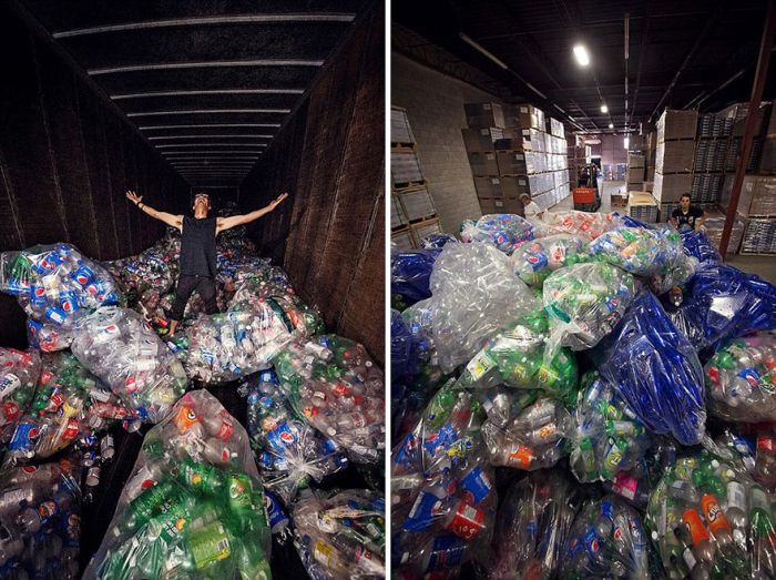 Русалки в море из 10 000 пластиковых бутылок (7 фото)