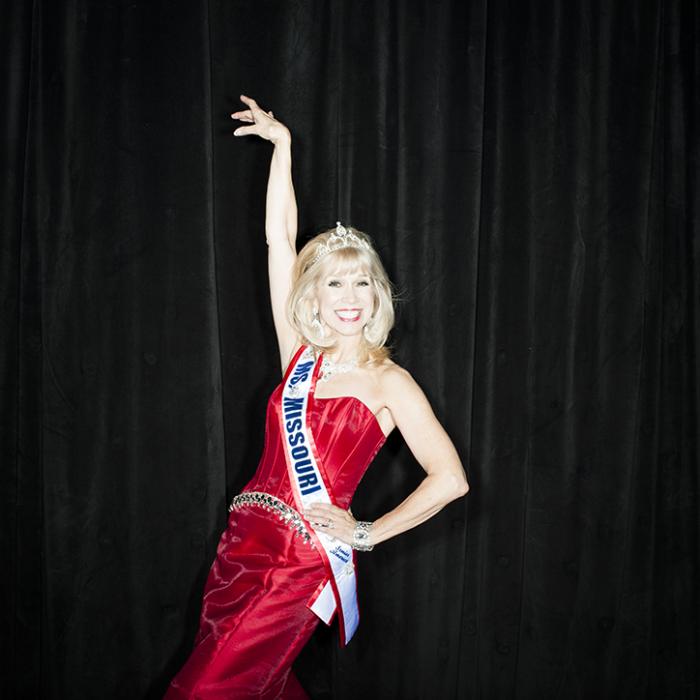 За кулисами конкурса красоты «Мисс Возрастная Америка» (13 фото)
