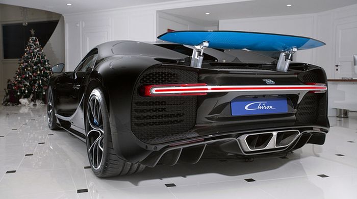 Гиперкар Bugatti Chiron оценили в 220 миллионов рублей (4 фото)