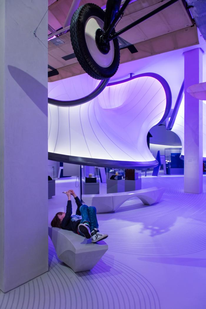  :   Zaha Hadid Architects (21 )