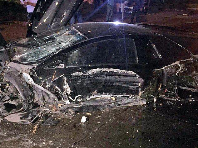 Водитель поседел, разбив в хлам Lamborghini своего друга (5 фото)