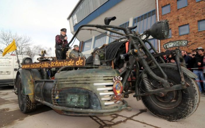 Немцы построили самый тяжелый в мире мотоцикл (10 фото)