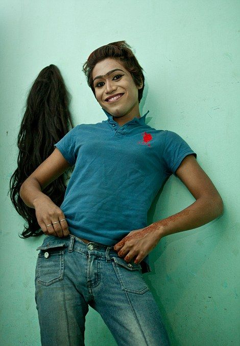 Быт третьего пола в Бангладеше (20 фото)