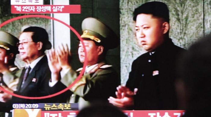 Обыденные вещи, запрещенные в Северной Корее (10 фото)